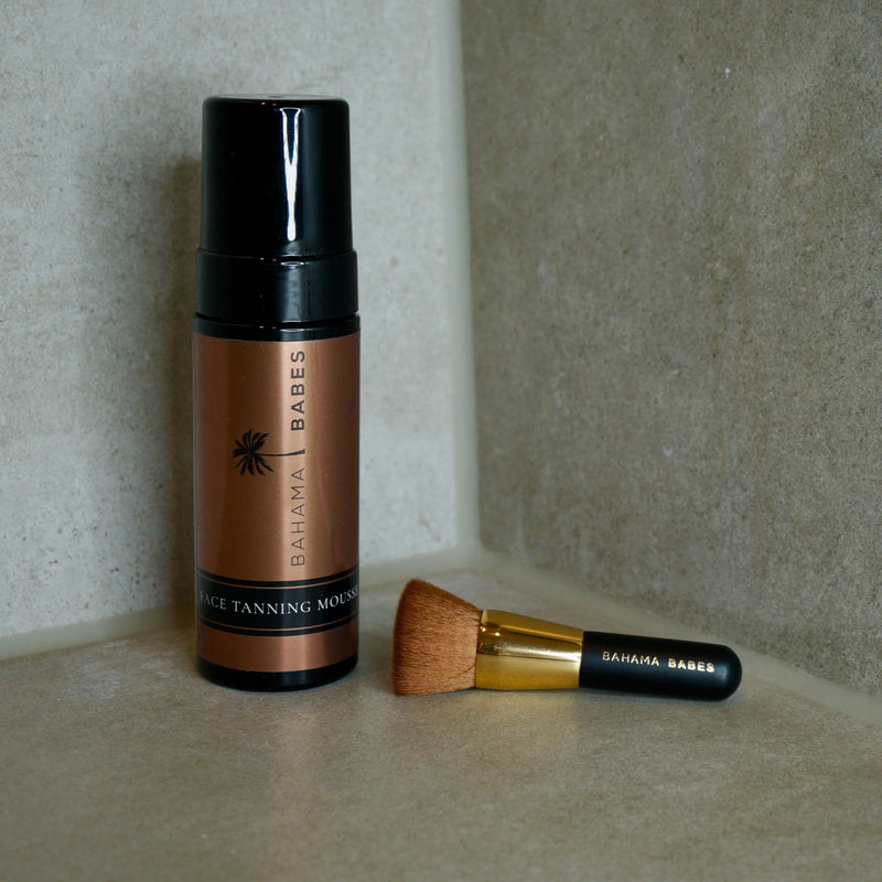 Face Tanning Set (Pinsel) 150ml